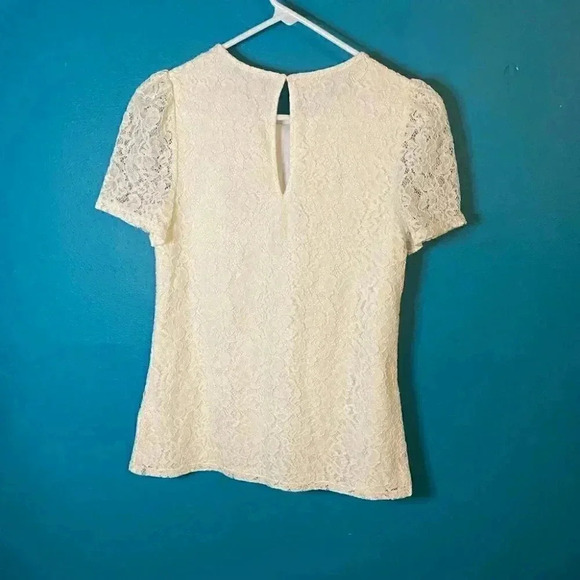 NWOT Express Guipure Lace Puff Sleeve Top - Picture 6 of 6